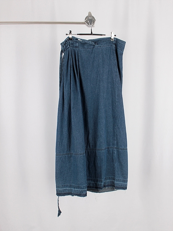 A.I.C denim wrap long skirt (~31.4 inch) - 미사용품