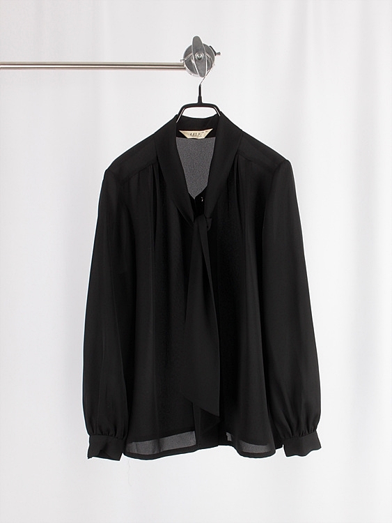 LELIC blouse - JAPAN MADE