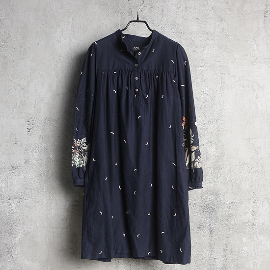 A.P.C embroidery opc