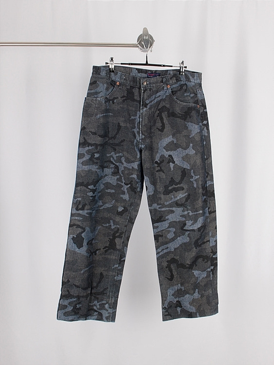 X-LARGE camouflage pants (33 inch) - U.S.A MADE