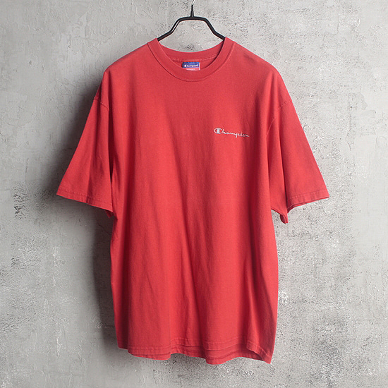Champion loose fit tee