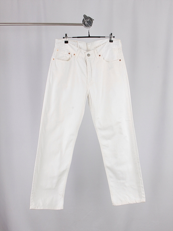 LEVI&#039;S 702 white denim pants (30.7 inch)